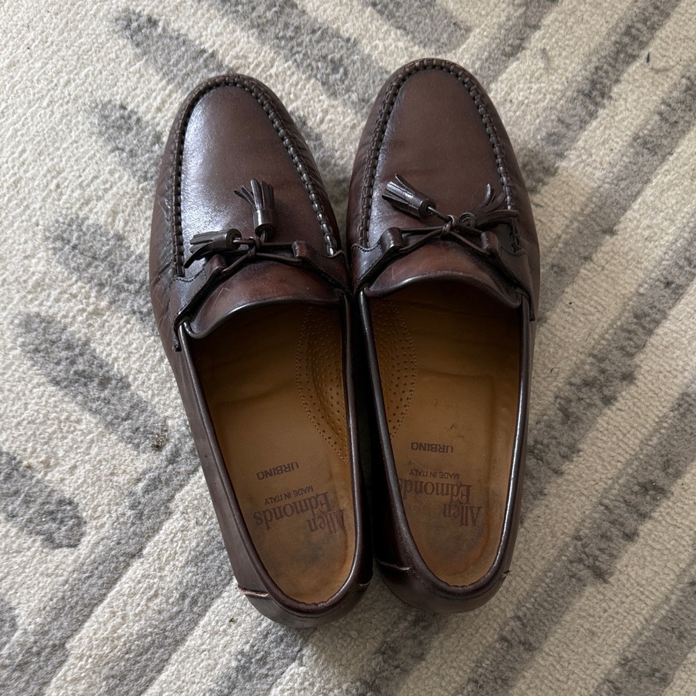 Allen Edmonds Urbino Italian leather loafer